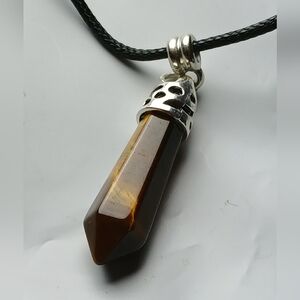 Elegant Tiger Eye Pendant Necklace with Silver Accents
